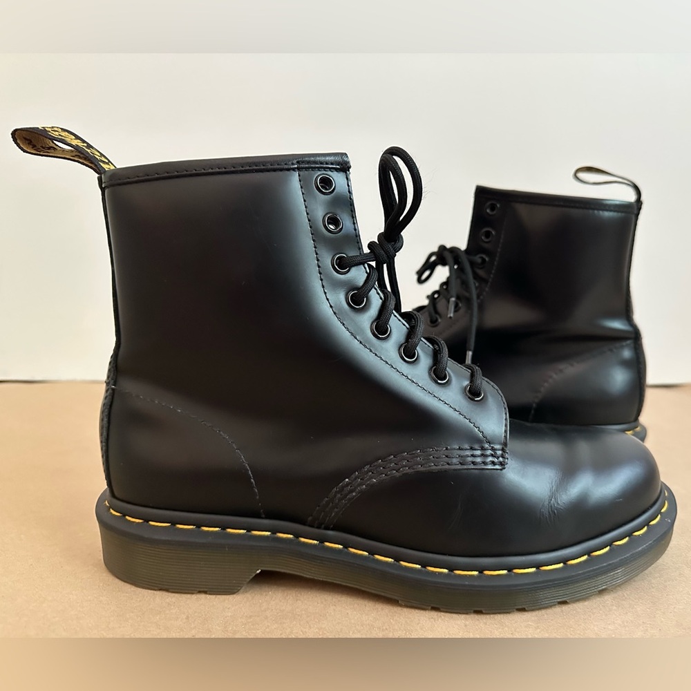 Dr. Martens 1460 Smooth Leather Lace Up Boots